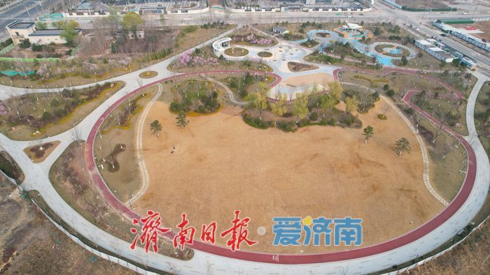 一年四季 泉在济南丨西部国际医学中心片区这座公园春日 “颜值” 拉满