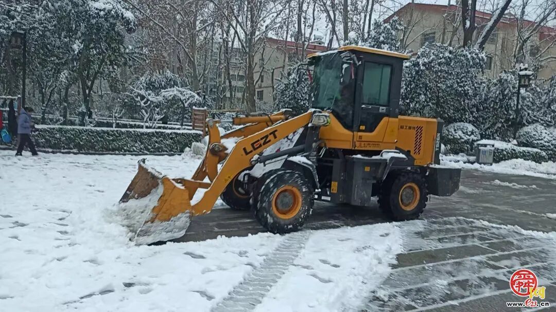 以雪为令践初心，千佛山、动物园等9个公园景区全力护航雪日游园安全