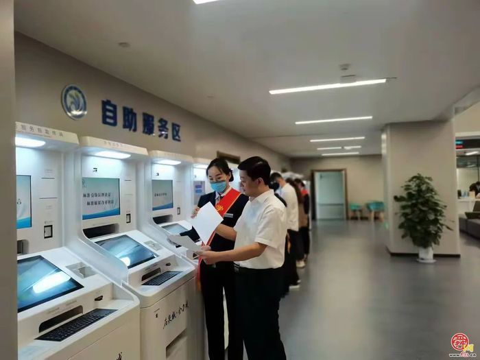 章丘区：坚持“四化转型”  打造现代化政务服务综合体