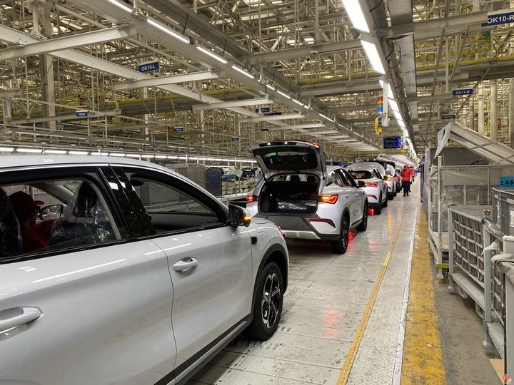 1分钟即可下线一辆新能源汽车，比亚迪济南基地二期年内有望投产，预计带动就业超3万人