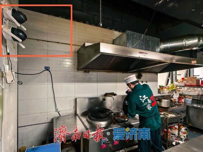 从“盲盒”到“明厨”：最严新规落地，外卖市场迎来“责任”时刻