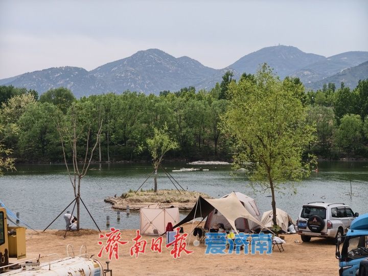 假期尾声人气不减 近郊游热度依旧