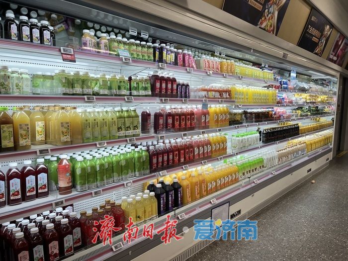 夏日经济新观察：消费热潮奔涌，民生底色愈浓