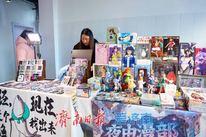 济南猫柠茂开业 旧校舍变身二次元萌宠双主题新地标