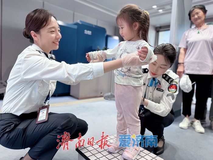 全新打造“你好，老师”服务，济南机场暑运预计运送旅客398万人次