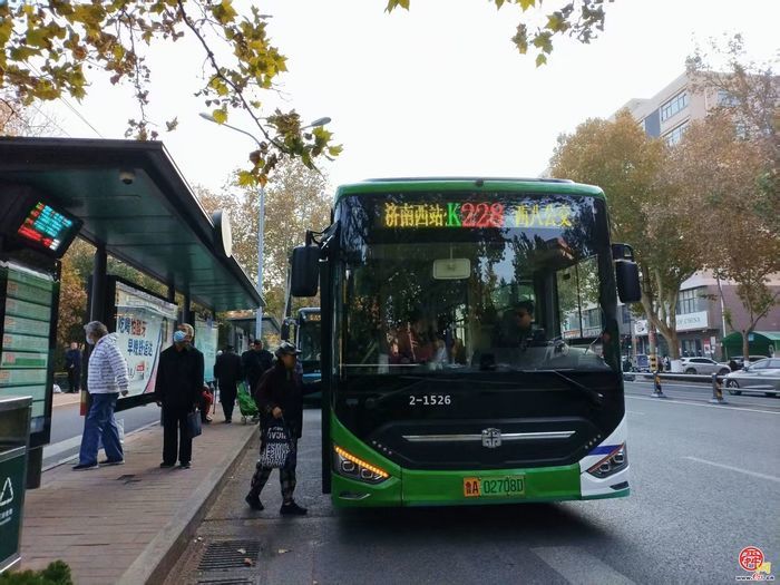 穿梭五载，连接泉城“烟火气”——济南公交K228路开线五周年