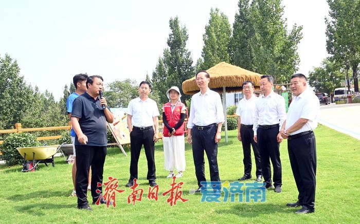 韩金峰带队到钢城区调研