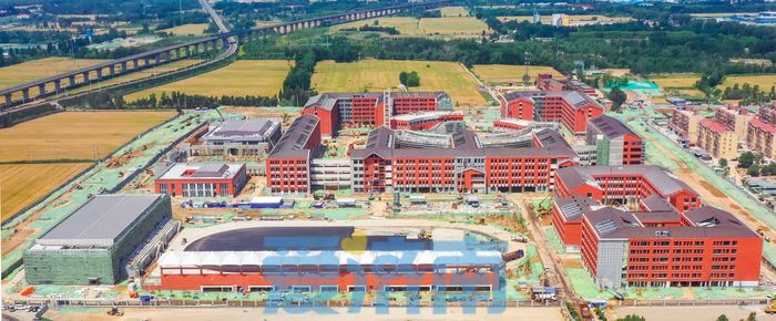 省实验中学鹊华校区高中部将落成 记者带你看项目最新进展