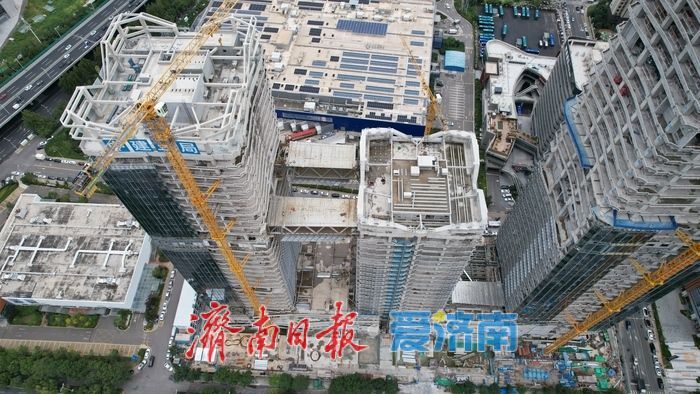 项目强省会｜济南万融云城项目空中双连廊初露真容