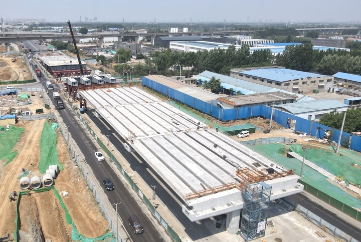 济南市工业北路快速路东延工程 墩柱施工完成