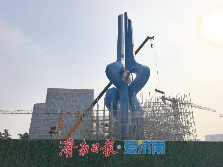 提升整体形象，济南泉城广场泉标启动维护保养
