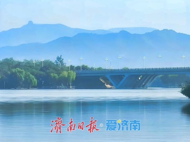 雨后园博园现“天空之境”宛若画卷