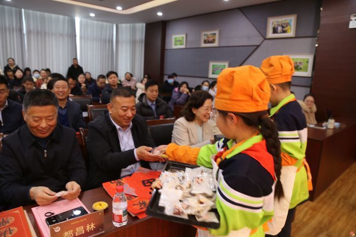 聚焦成全 共话成长丨济南市纬二路小学第十五届“童乐汇”暨“成全·成长”教联体正式成立