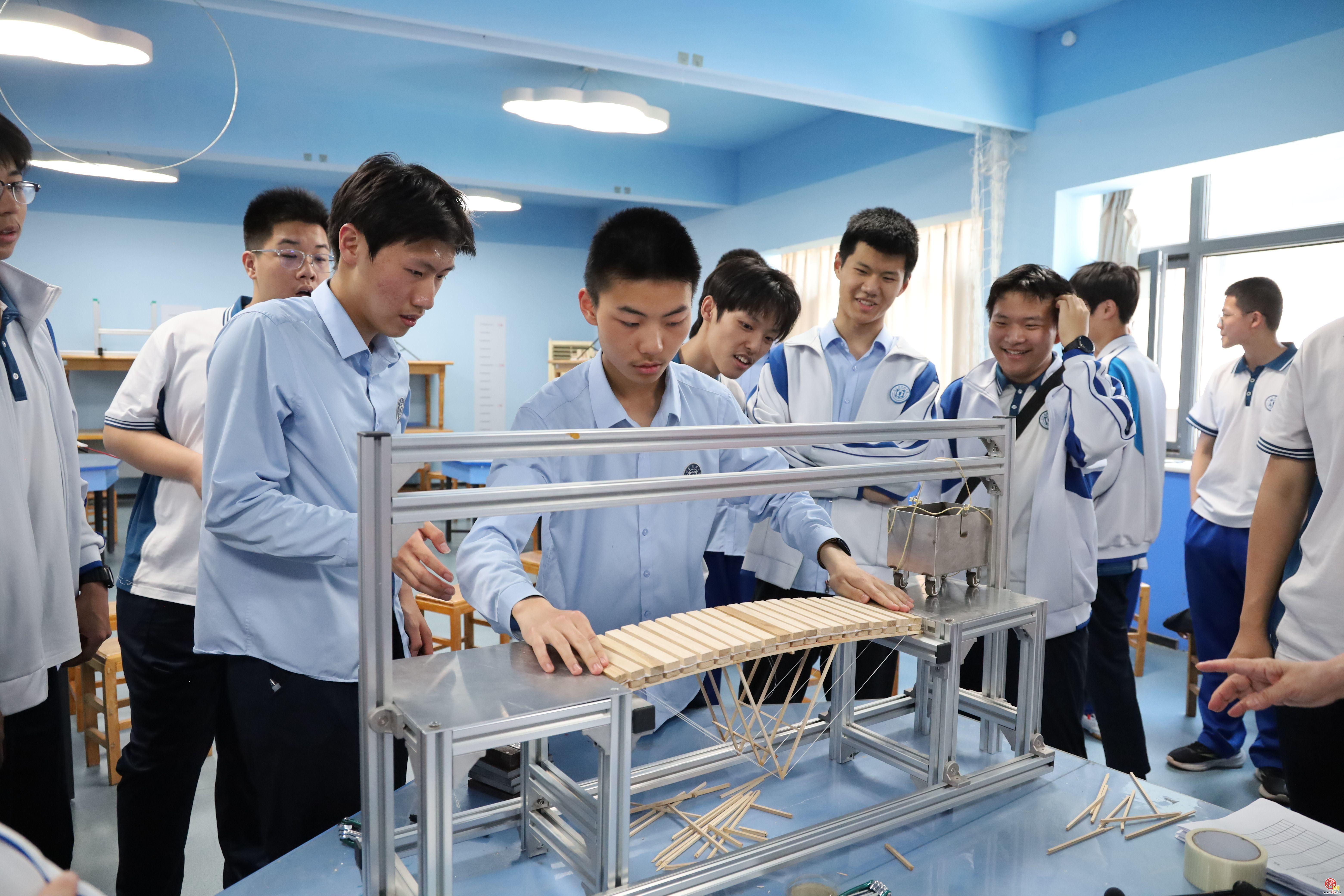 山东省实验中学两位学子圆梦西湖大学