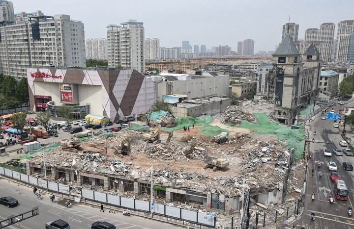 项目强省会｜46年老商场拆除完成，洪楼广场片区一期城市更新项目进入关键节点