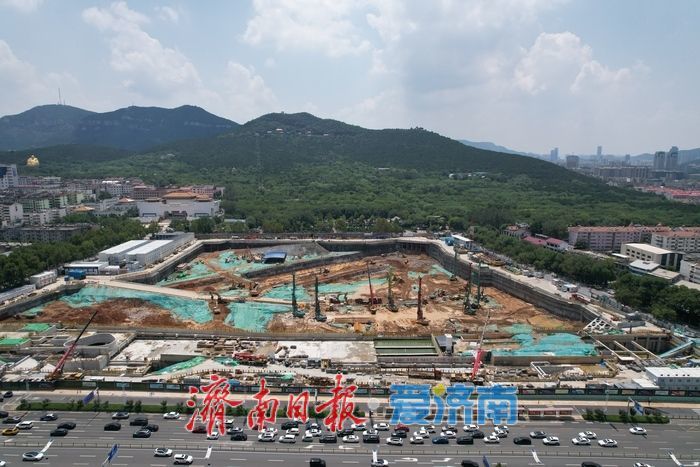 项目强省会｜4.2万平方米车库、5.1万平方米商业空间！济南千佛山北广场TOD项目地下结构建设提速