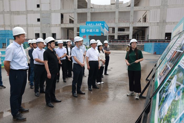 济南市行政审批服务局联合多单位开展“党建聚力项目攻坚 联建赋能助推发展”主题党日活动 助推文旅项目高质量发展