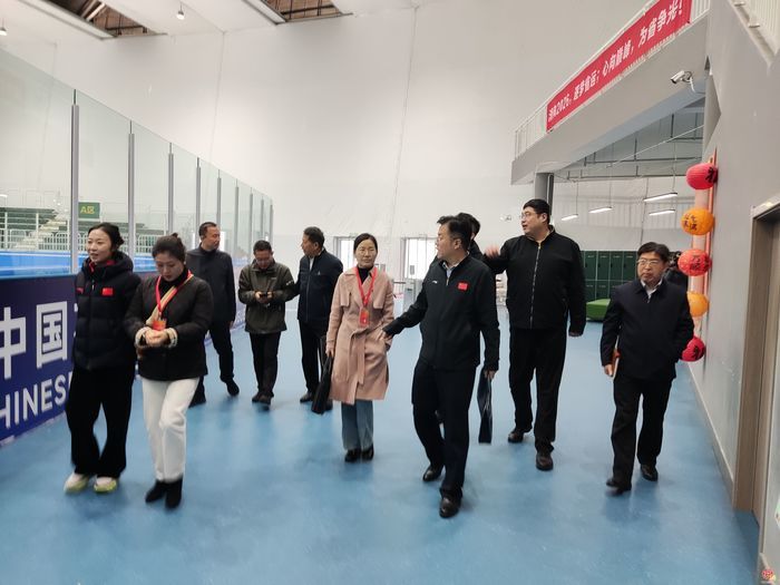 市政协商量调研组开展现场调研为泉城冰雪经济把脉问策