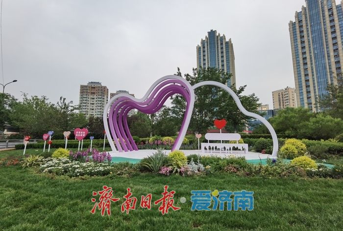 一年四季 泉在济南丨顺河西街街角公园惊艳亮相，暖心设计点亮城市微空间