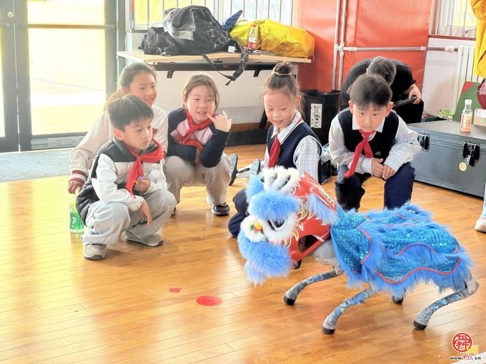 像科学家一样思考，像工程师一样实践！济南市市中区泉泽小学举办科技游园会
