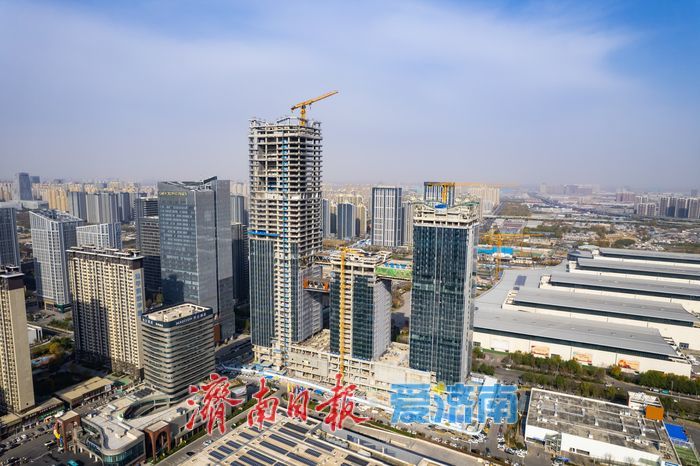 项目强省会｜万融云城二期项目空中连廊串联三塔，将重塑西城天际线