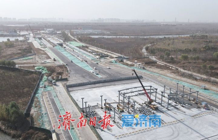 项目强省会｜济南黄岗路黄河隧道北岸明挖段顺利封顶，主体结构全部完工