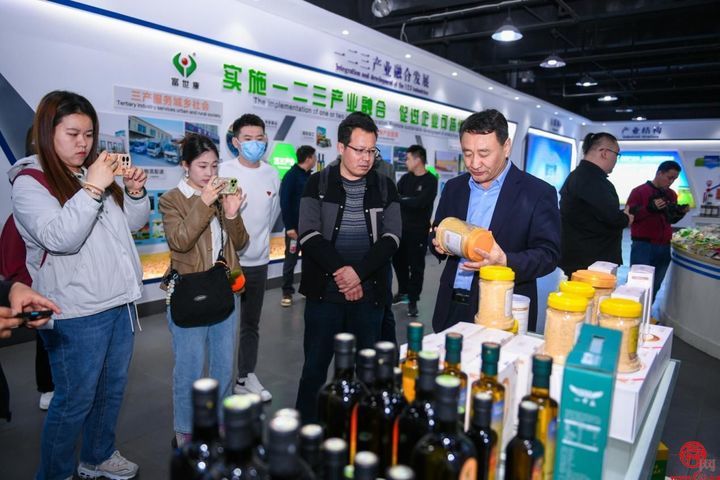 “齐鲁粮油 向新而行”主题宣传活动走进泰安