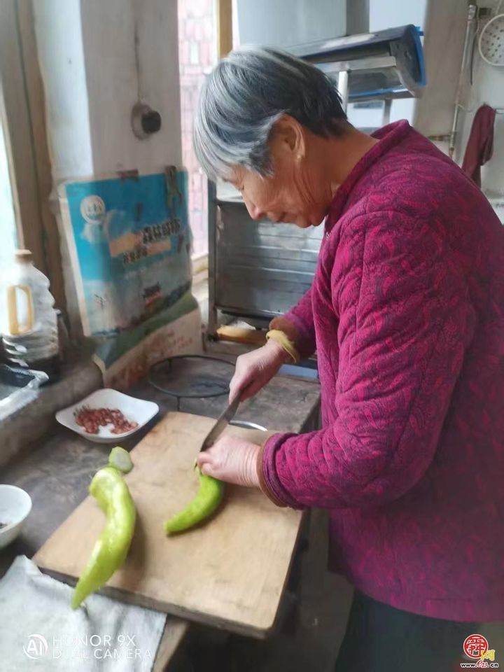 古宅村李玉梅：用爱撑起一个家，用善温暖一个村