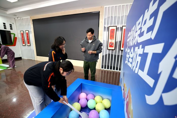 既要万家暖，更护平安归 2026济南工伤预防走进供热一线，护航供暖季