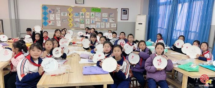 济南市北苑小学“刻瓷”项目成功入选天桥区第十四批非物质文化遗产代表性 项目名录