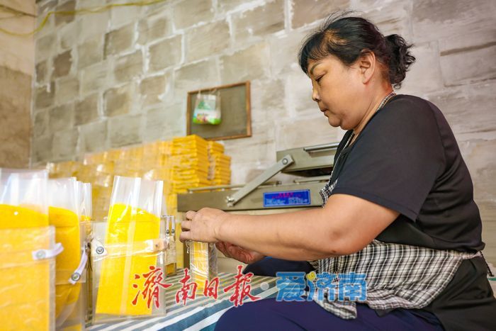 增产三成！济南章丘祥霞农场80亩龙山贡米迎丰收