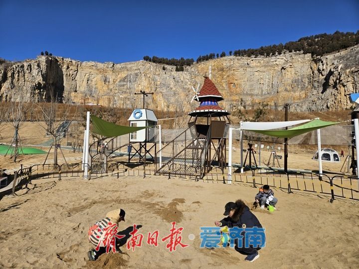 一年四季 泉在济南｜废弃矿坑变身探险乐园