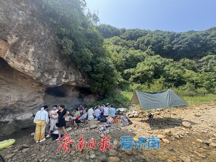 章丘西庵村戏水纳凉 乐享夏日时光