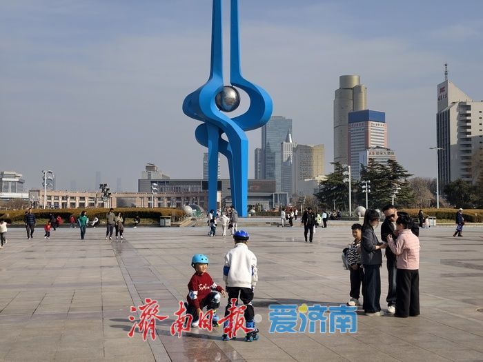 气温攀升暖意浓