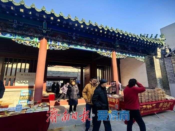 古庙新生变身“城市文化客厅”，山野食集唤醒老街记忆