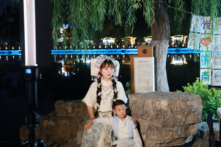 感受老城古韵 越“夜”越精彩