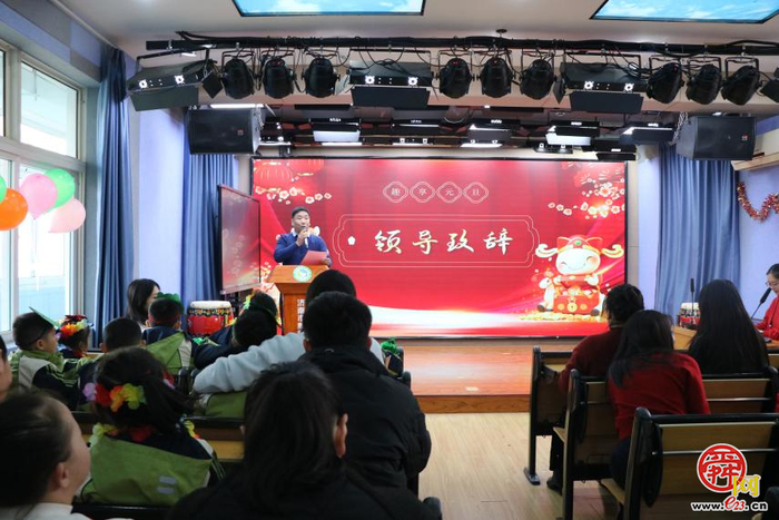 济南市影壁后街学校举行