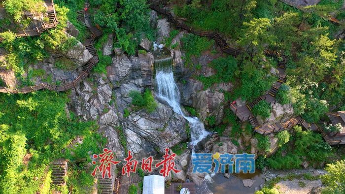 一年四季 泉在济南丨层林叠翠云雾绕，雨后九如山美若仙境