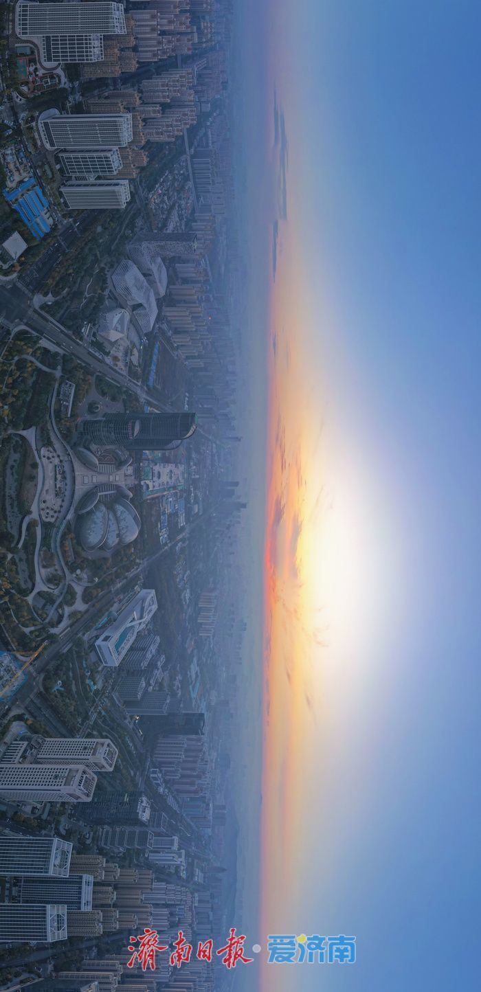 一年四季 泉在济南丨薄雾披纱，泉城西部晨曦入画