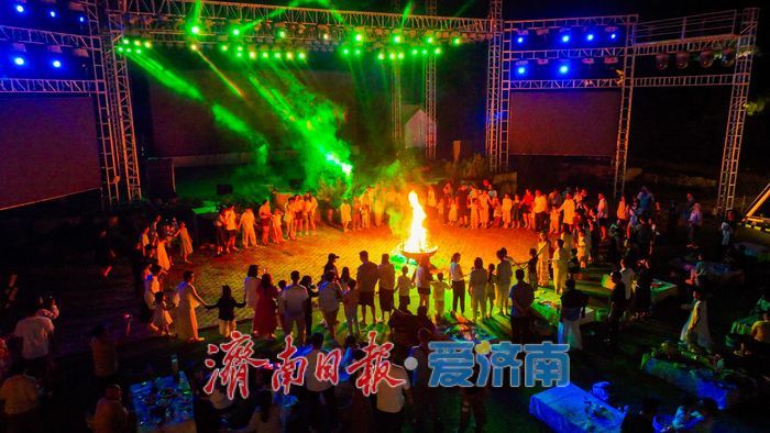 瀑布、溪流、雨林花谷，在济南九如山，感受大自然的清凉