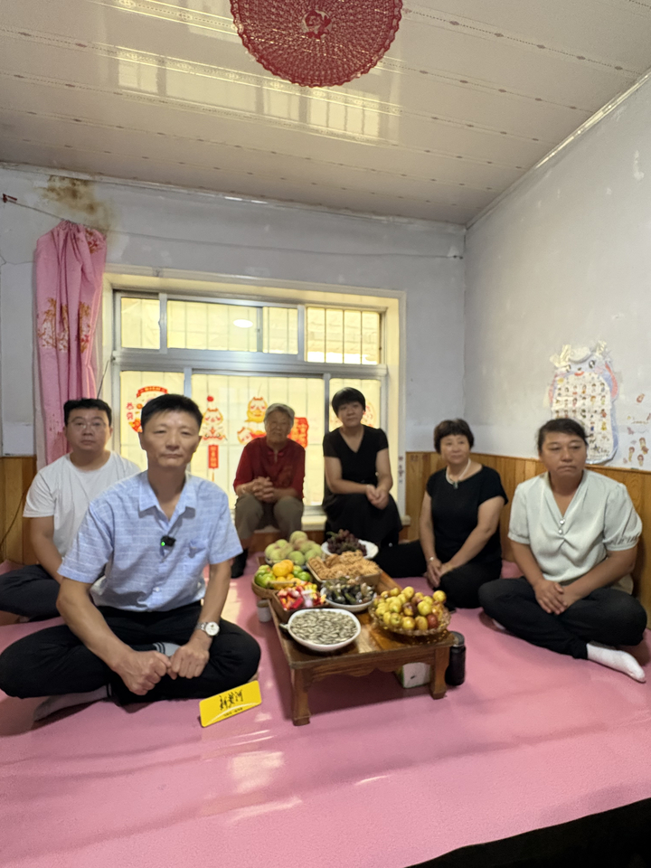 九三阅兵陆军方队护旗手是咱山东小伙，王义飞父亲：很多天激动得睡不着觉