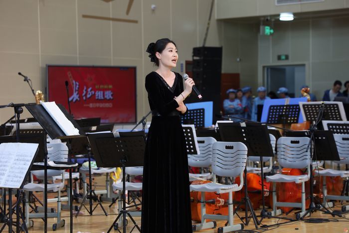 红色经典润校园 长征精神励少年丨《长征组歌》专场演出在山东省实验中学举行