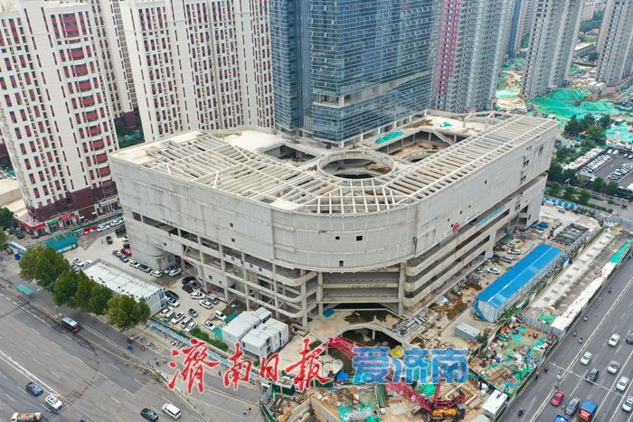 济南壹合广场建设进入冲刺阶段，超高层刷新西城天际线