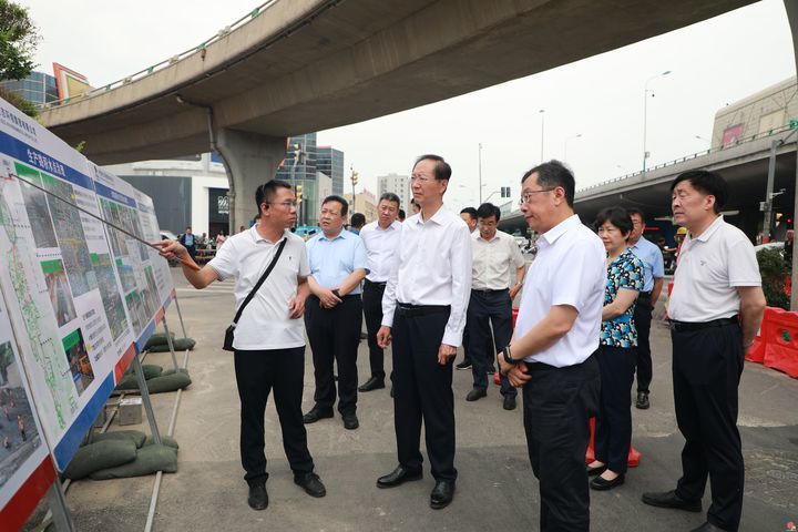 韩金峰带队开展民生实事项目专项监督调研