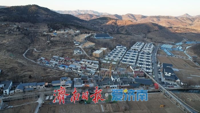 乡村蝶变 文旅旺村年入千万带富乡邻