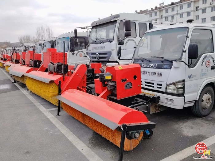 1.5万个铁锹、1.8万个扫把、1670台车辆全部到位 济南城管全力备战清雪除冰