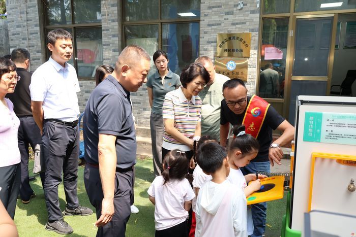 省市开展联合主题党日暨2024年济南市全民数字素养与技能提升月进乡村活动