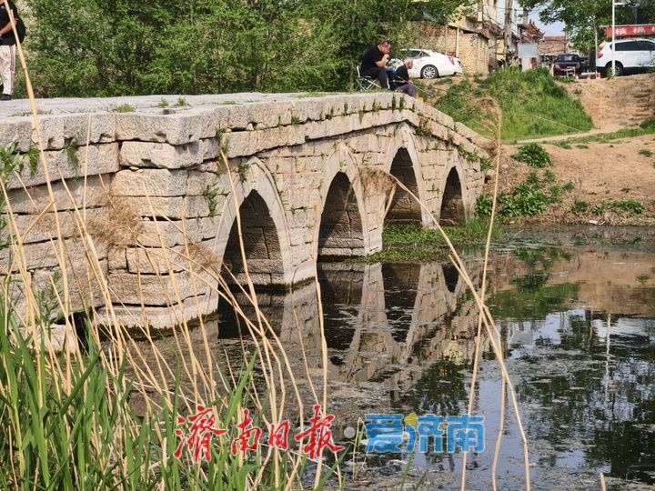 古石桥尽显河畔古韵