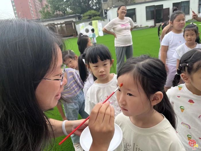 开笔启智 礼润童心——济南市北苑小学迎新活动