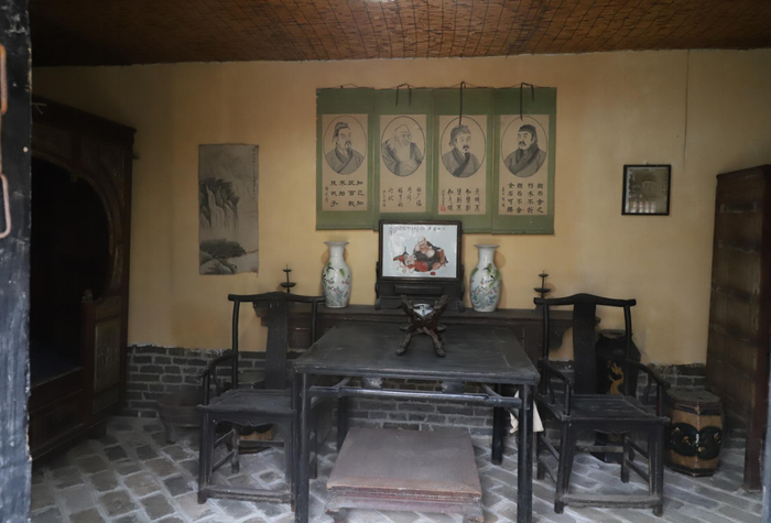 “泉”在济南过大年｜年味蒸腾乡土间，“村晚”见证一个村子的蝶变与传承